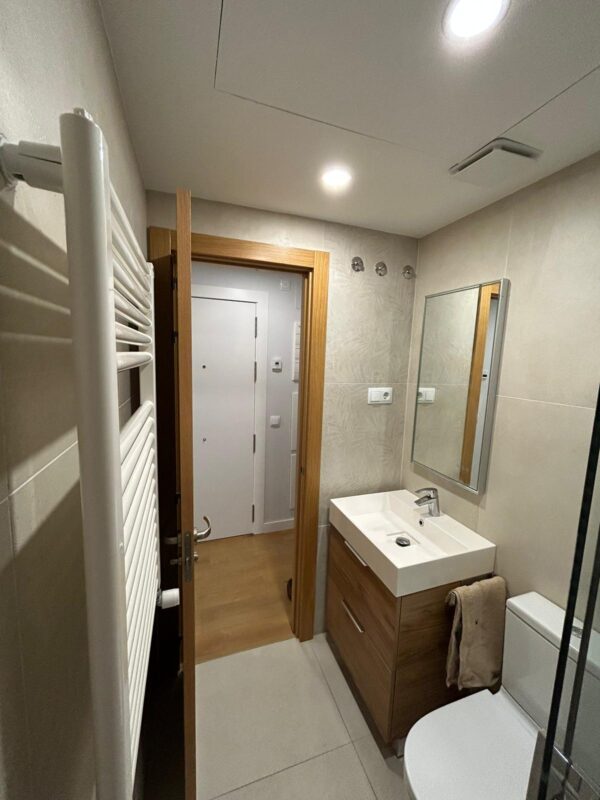 Piso en venta en calle Francos Rodríguez - Imagen 11
